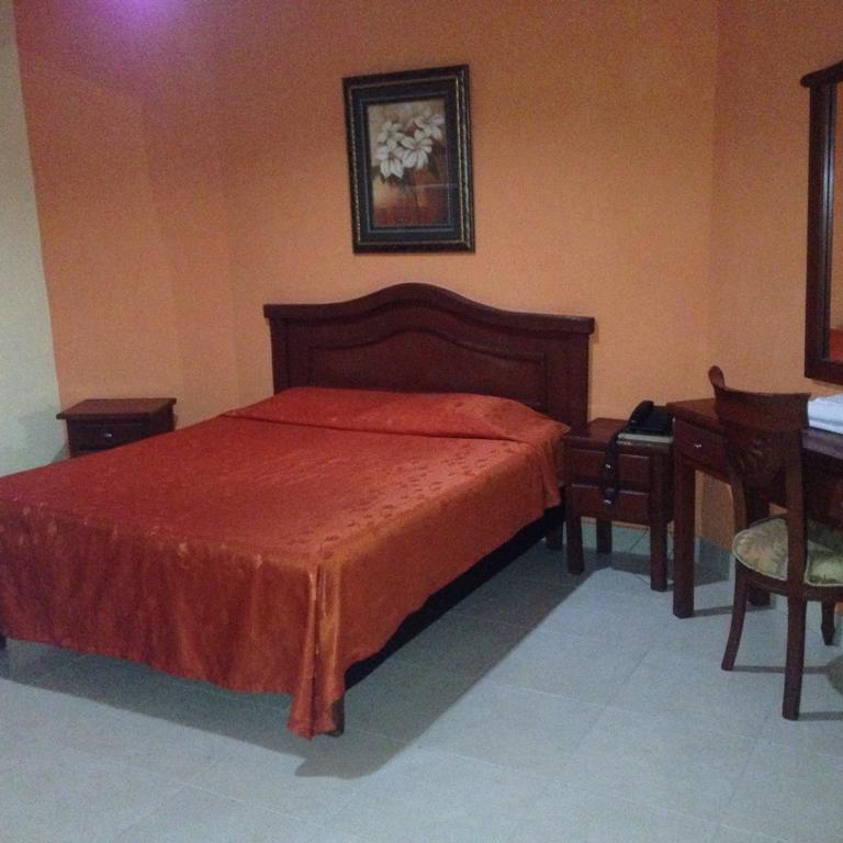 Hotel Cinera San Luis  Room photo