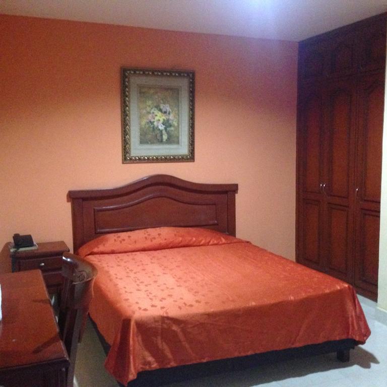 Hotel Cinera San Luis  Room photo